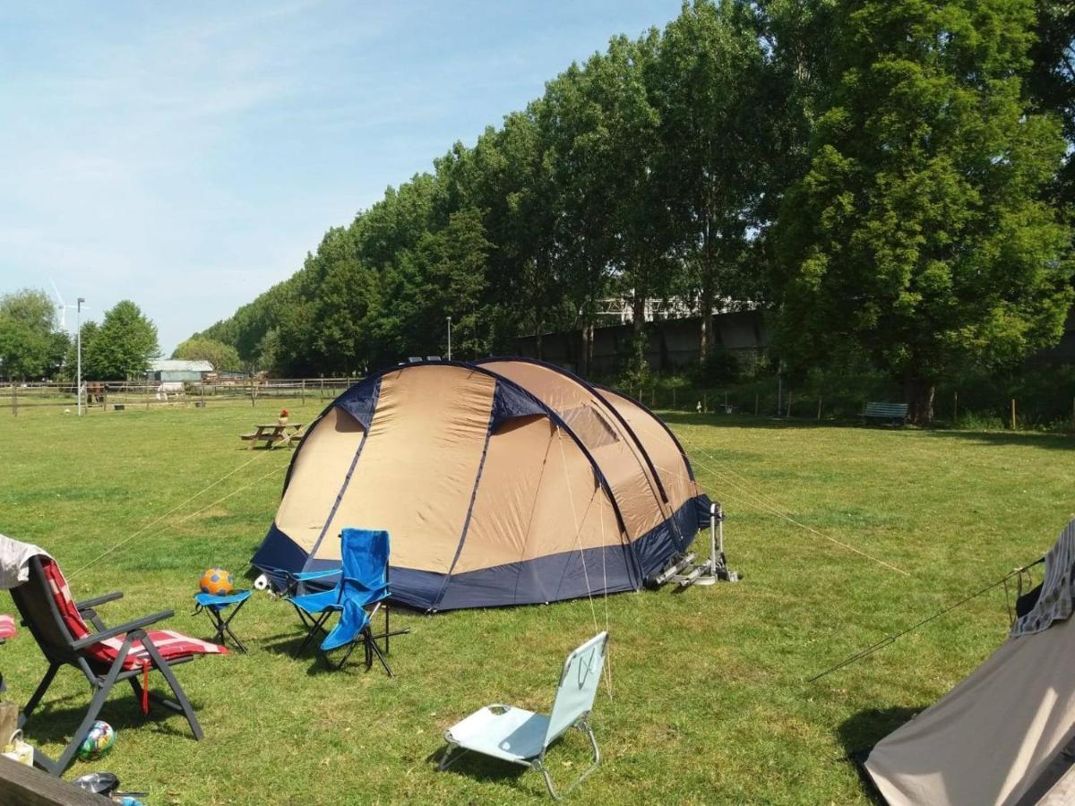 Bed And Breakfast En Camping In Waardenburg A2 Bagian luar foto